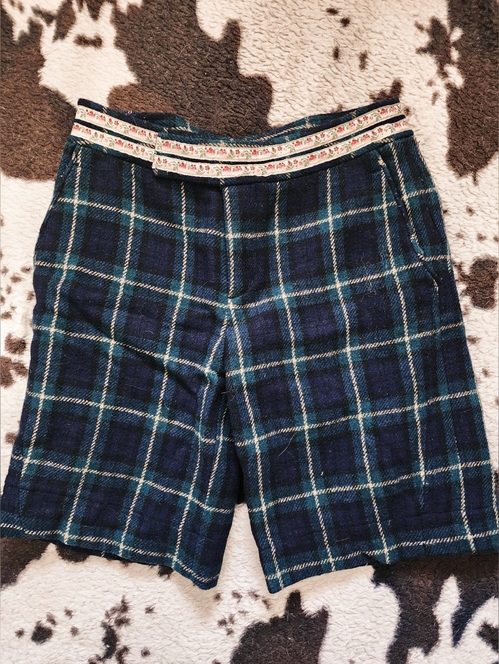 WOMEN'S 70'S/80'S WOOL PLAID SHORTS - EVERGREEN